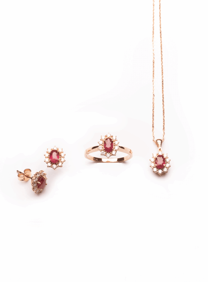 Parure Kate Rubini e diamanti naturali